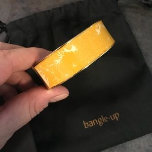 Beautiful Yellow & White Bangle!